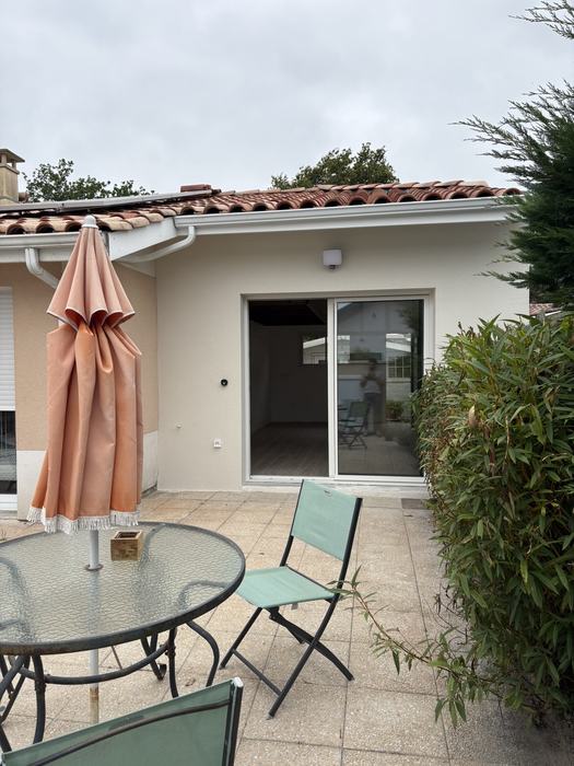 Terrasse extérieure du même chantier